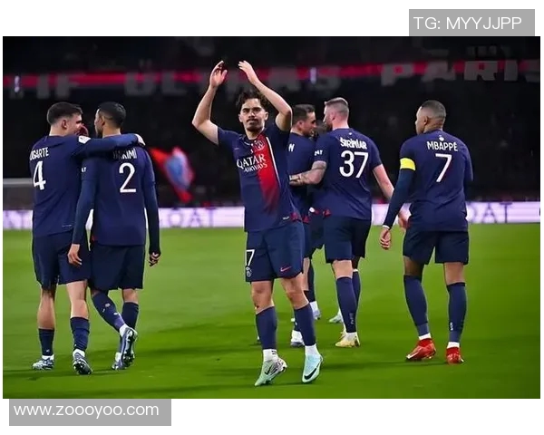 巴黎圣日耳曼客场惨败，法甲卫冕冠军开局失利：新赛季困境的警示信号？