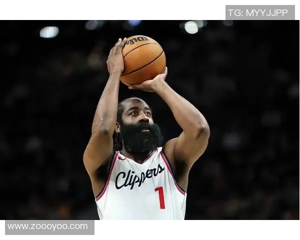 火箭队球星哈登刷新进攻纪录，成为本赛季得分王