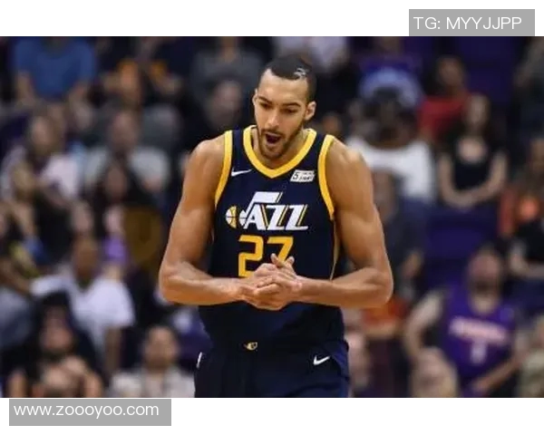 犹他爵士主帅鲁迪-戈贝尔荣获本赛季最佳教练奖,成就传奇